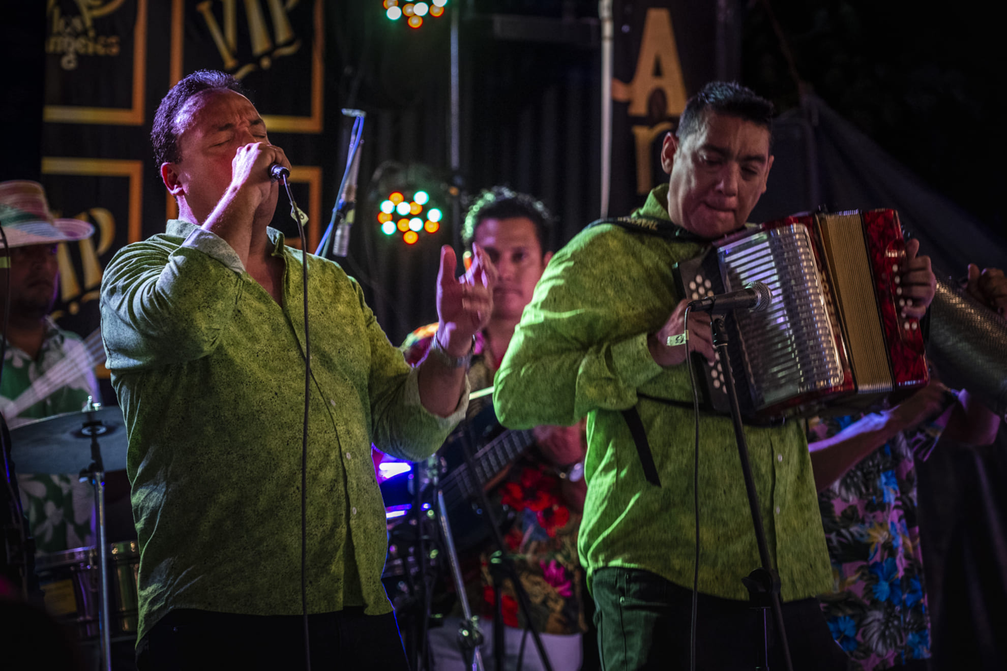 Gocemos esta playlist juntos